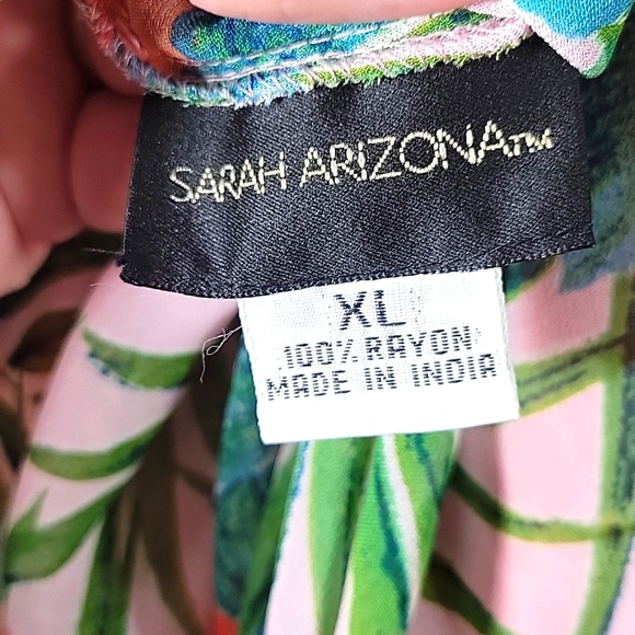 SARAH ARIZONA Asymmetrical Two Teir Floral Skirt Size XL - Picture 3 of 9